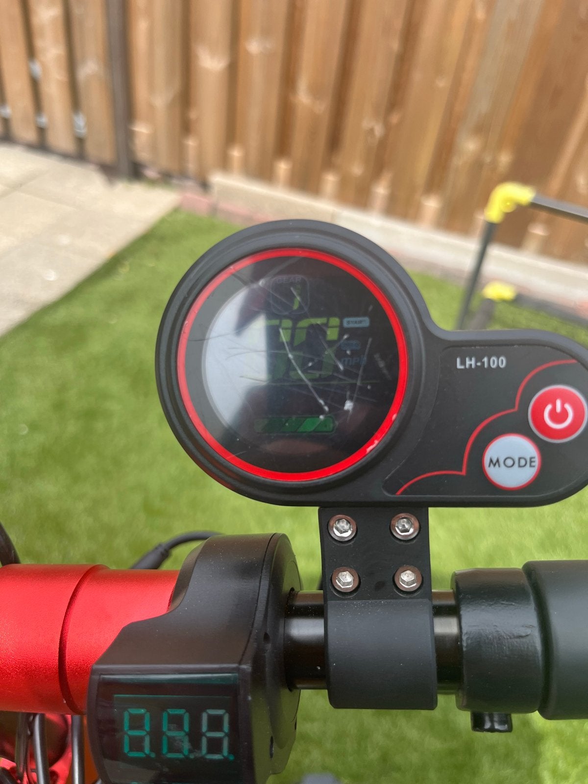 Elektrische step met zadel - defect (foutcode 10), Fietsen en Brommers, Steps, Ophalen of Verzenden, Gebruikt, Elektrische step (E-scooter)