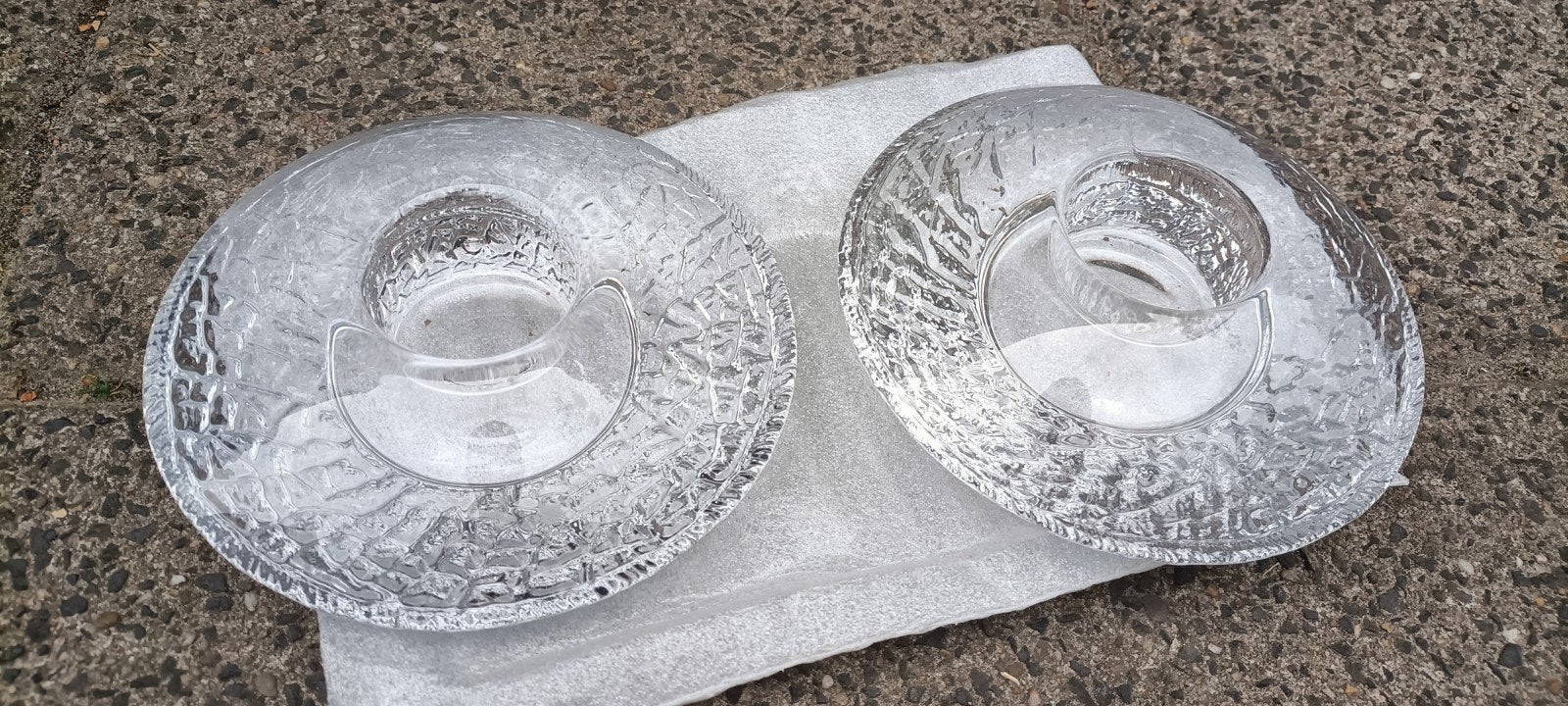 Twee Orrefors Discus Waxinelichthouders, helder glas, Wit, Waxinelichthouder, Ophalen of Verzenden, Iittala
