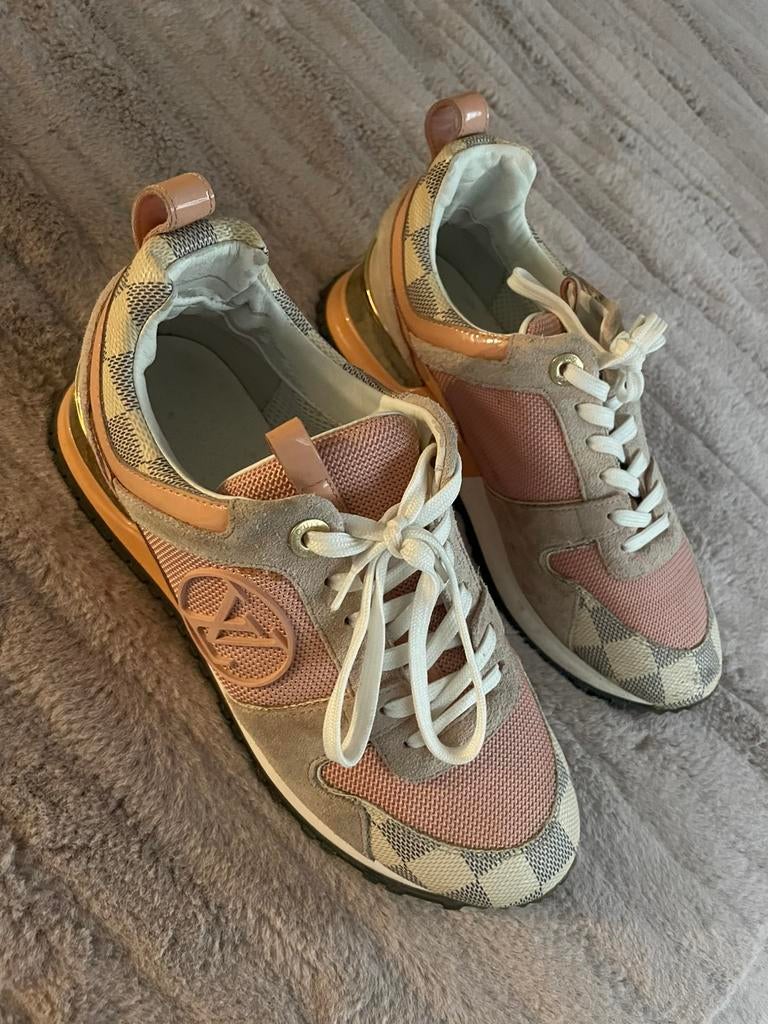Louis vuitton schoenen, Ophalen of Verzenden, Zo goed als nieuw, Zwart, Sneakers of Gympen