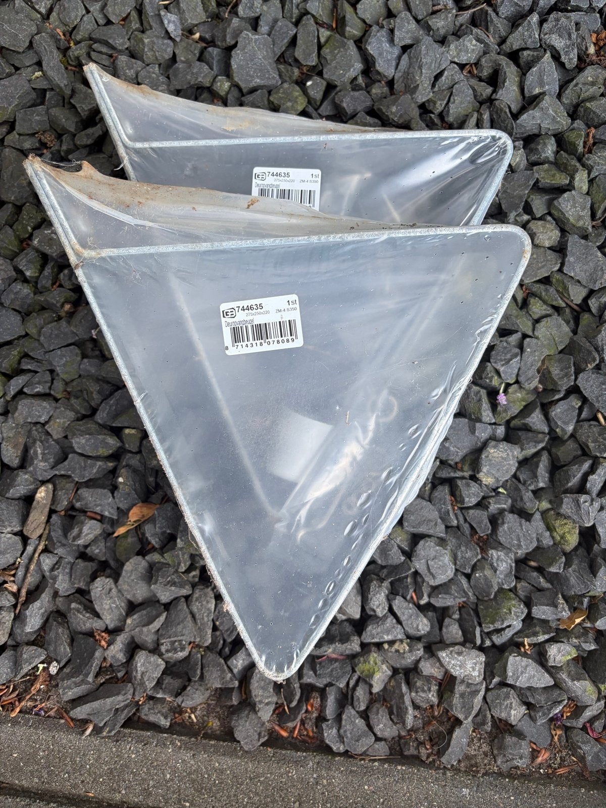 Deuropvangbeugel, Ophalen, Nieuw
