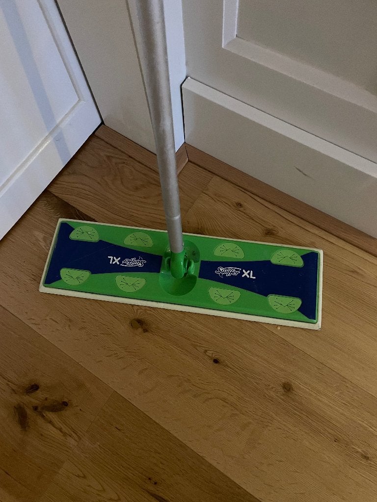 Swiffer, Ophalen, Mop of Dweil