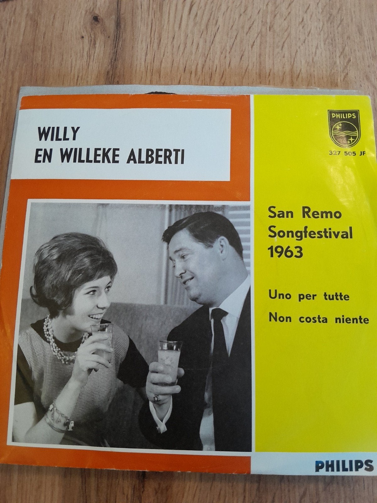 willy en willeke alberti 7 inch uno per tutte, Ophalen of Verzenden, Zo goed als nieuw, Nederlandstalig