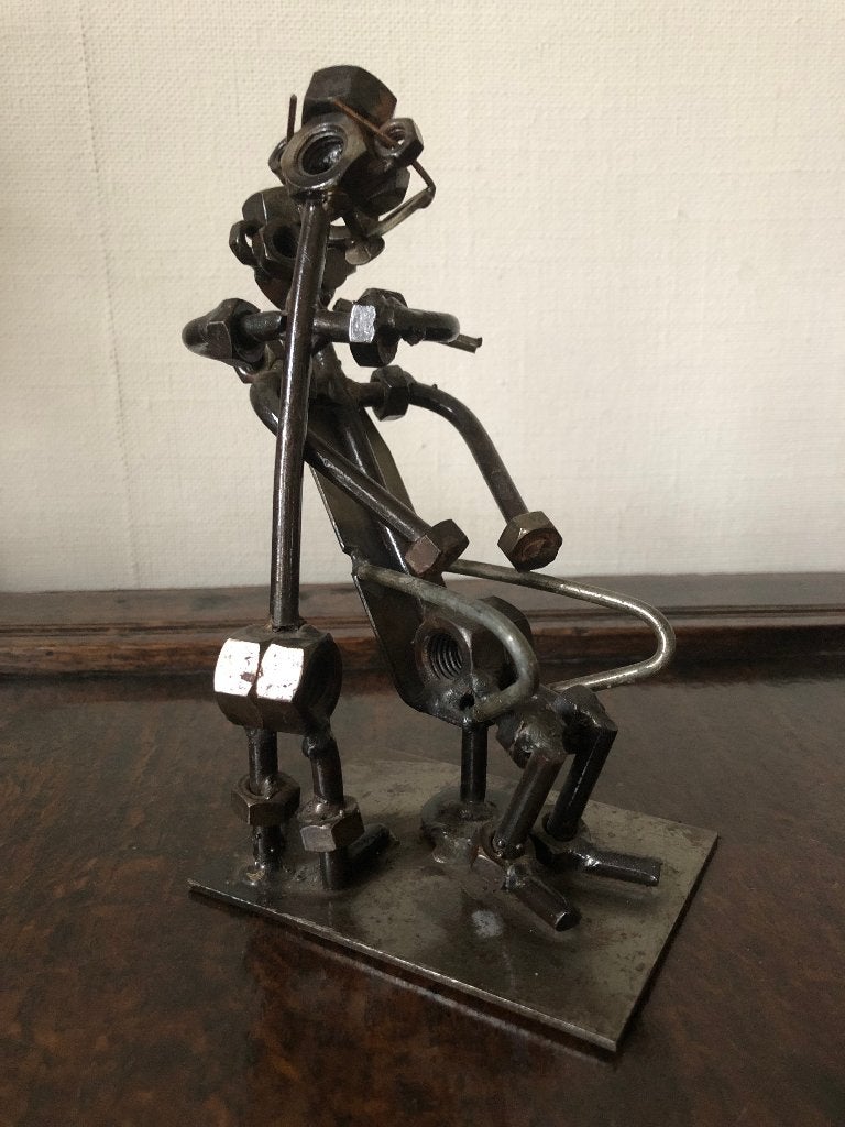 Metalen beeldje, Minder dan 20 cm, Ophalen of Verzenden, Handgemaakt, Beeld