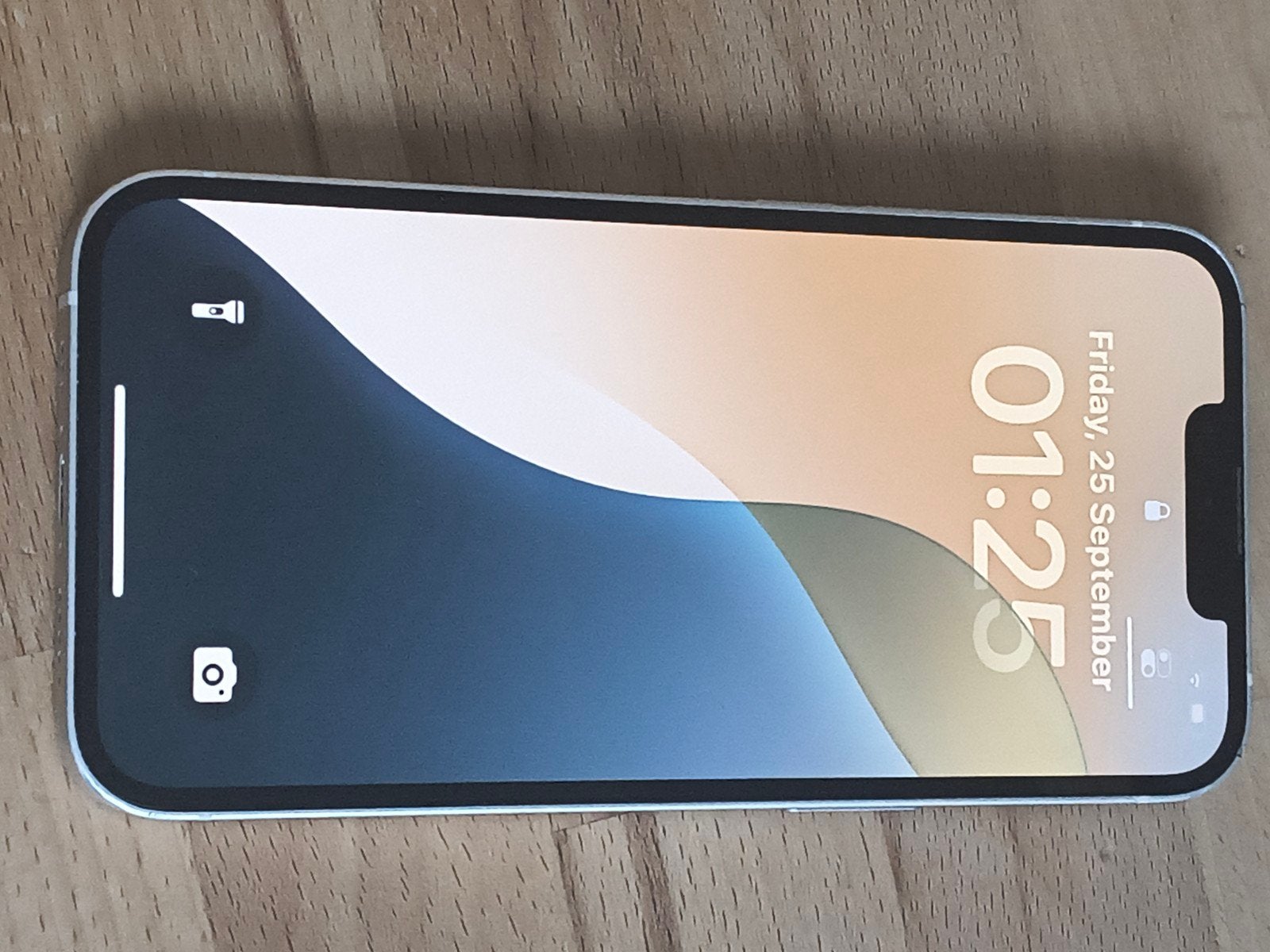 iPhone 13 128GB Starlight 6.1 inch