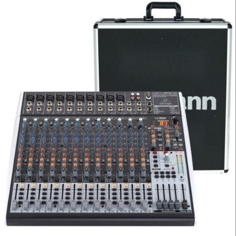 Behringer Xenyx X2442USB Mixer met Flightcase, Muziek en Instrumenten, Mengpanelen, Ophalen of Verzenden, Gebruikt, 20 kanalen of meer