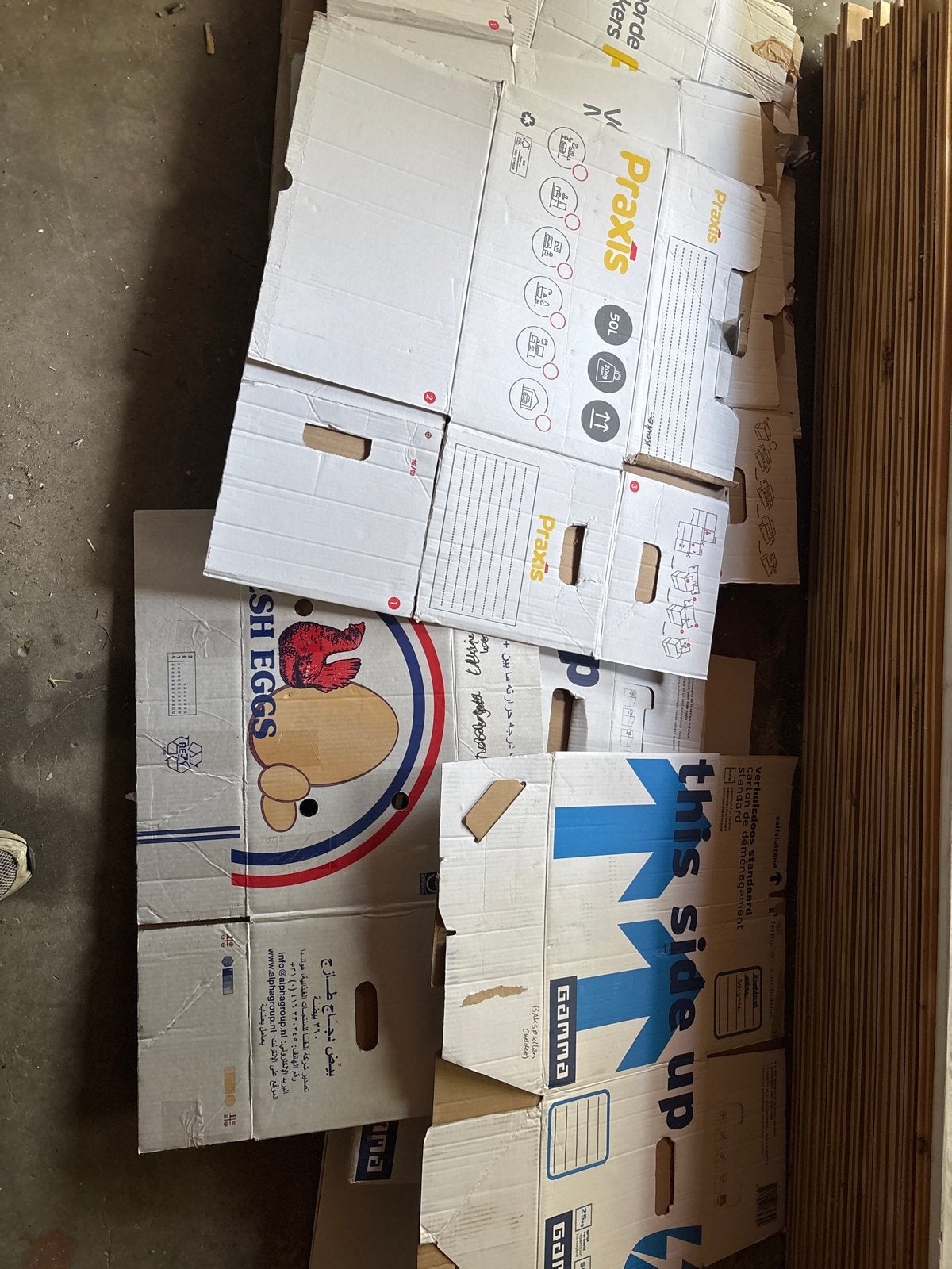 14 Verhuisdozen (Praxis, Gamma en merkloos), Opvouwbaar, Minder dan 50 cm, Ophalen of Verzenden, Minder dan 40 cm