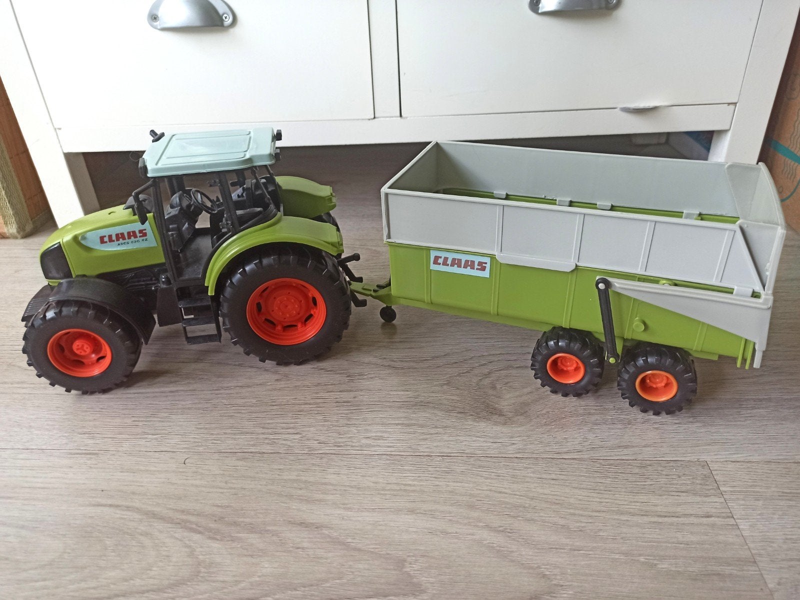 mooie Claas tractor's en aanhangers laadwagenwagen, Ophalen of Verzenden, Gebruikt, Jongen