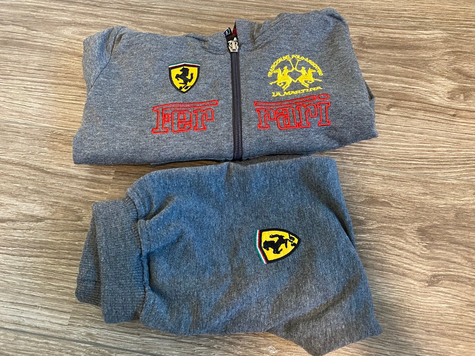 Ferrari setje jonges, Ophalen, Zo goed als nieuw, Jongen