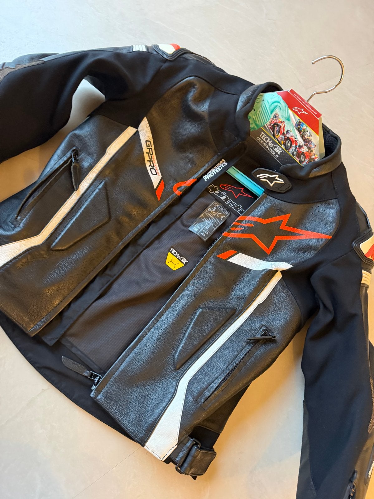 Alpinestars GP Pro V2 Tech-Air Compatible Motorjas Maat 48, Motoren, Ophalen of Verzenden, Tweedehands, Heren, Jas | leer