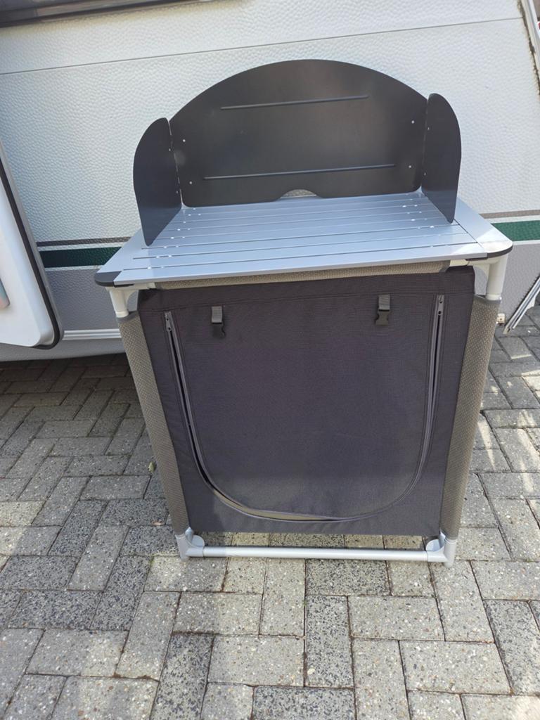 Camping Keukenkast met Windscherm - Zo goed als nieuw, Ophalen of Verzenden, Zo goed als nieuw