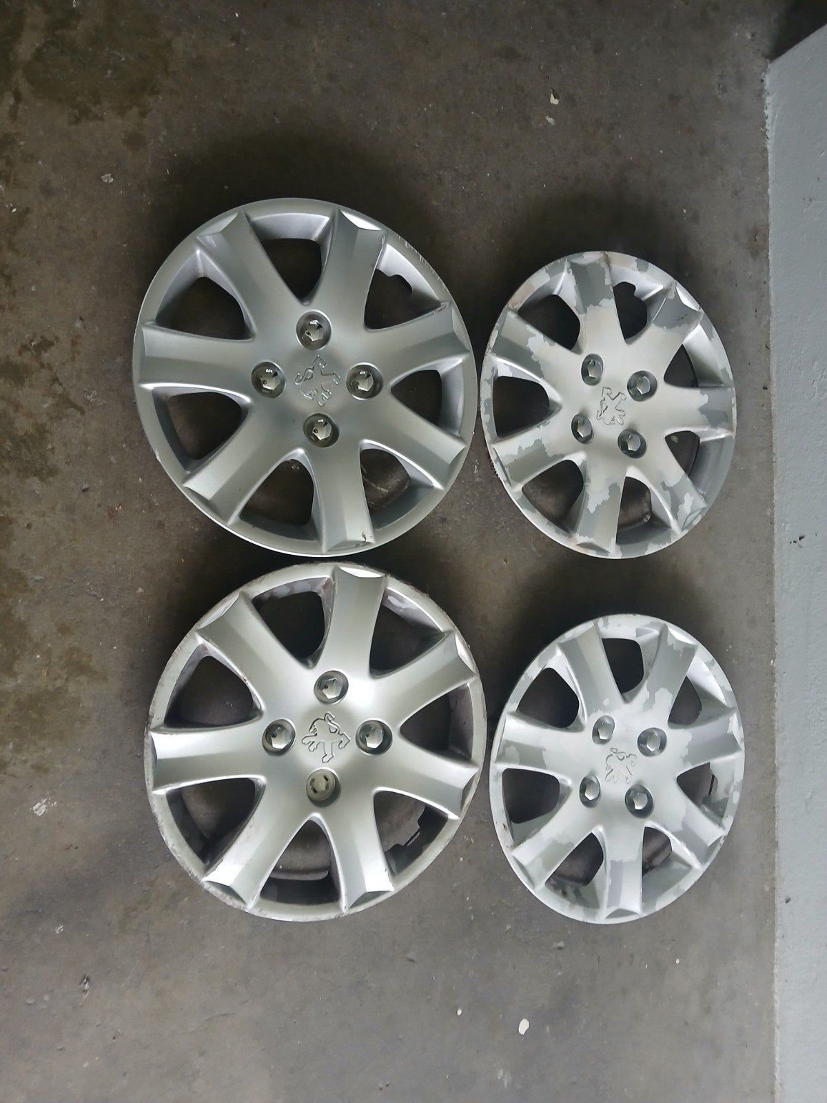 4 x  14 inch Peugeot   206 wieldoppen, Ophalen of Verzenden, Gebruikt