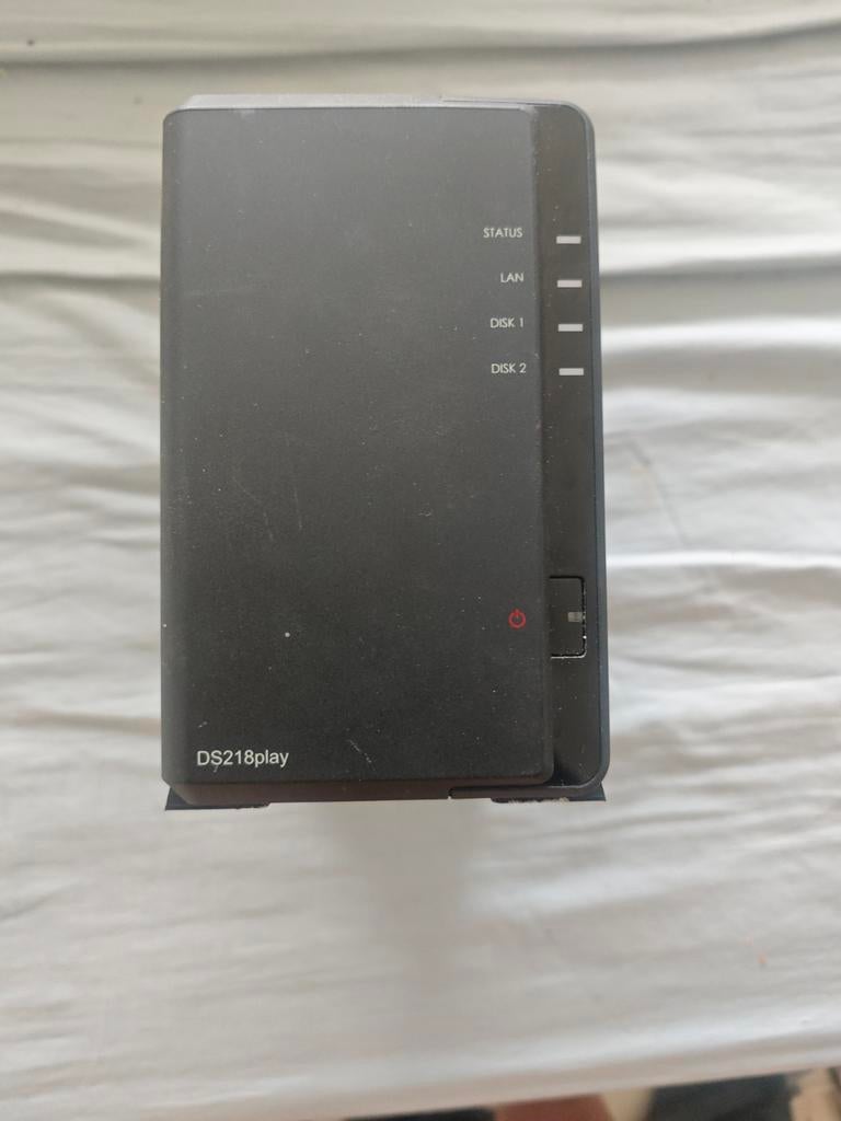 Synology DS218play NAS - Zonder schijven, Computers en Software, NAS, Ophalen of Verzenden