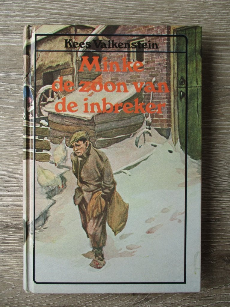 Minke de zoon van de inbreker - Kees Valkenstein, Ophalen of Verzenden, Gelezen, Fictie algemeen