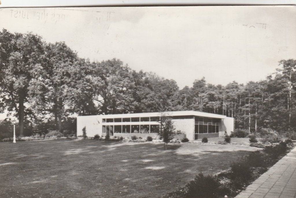 eindhoven- pensionaat eikenburg, Ophalen of Verzenden, 1940 tot 1960, Noord-Brabant