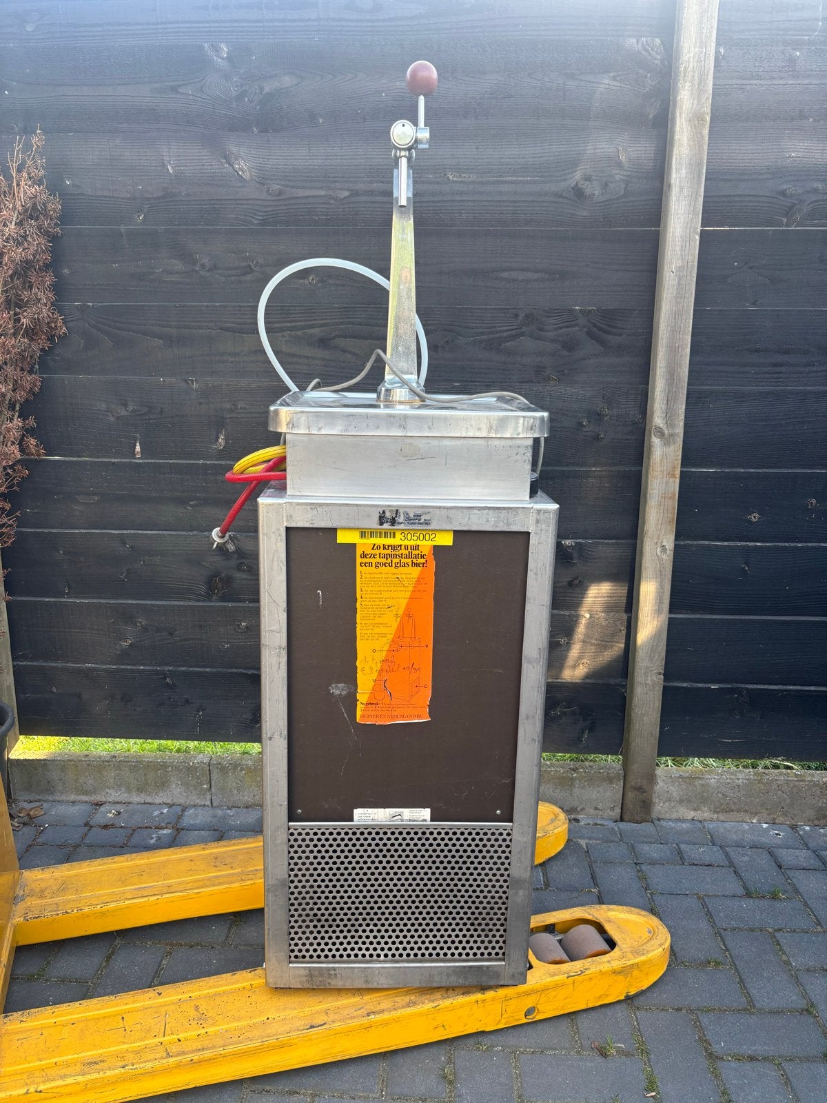 Defecte biertaps 3 x frame 6 x biertapkoeler, Witgoed en Apparatuur, Thuistaps, Ophalen of Verzenden, Niet werkend, Overige merken