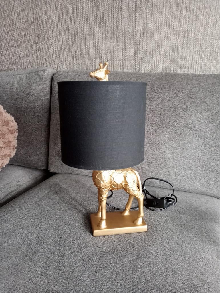 Tafellamp Giraffe goud H42 cm Zwart Lamp 
Twee stuks, Ophalen of Verzenden, Minder dan 50 cm