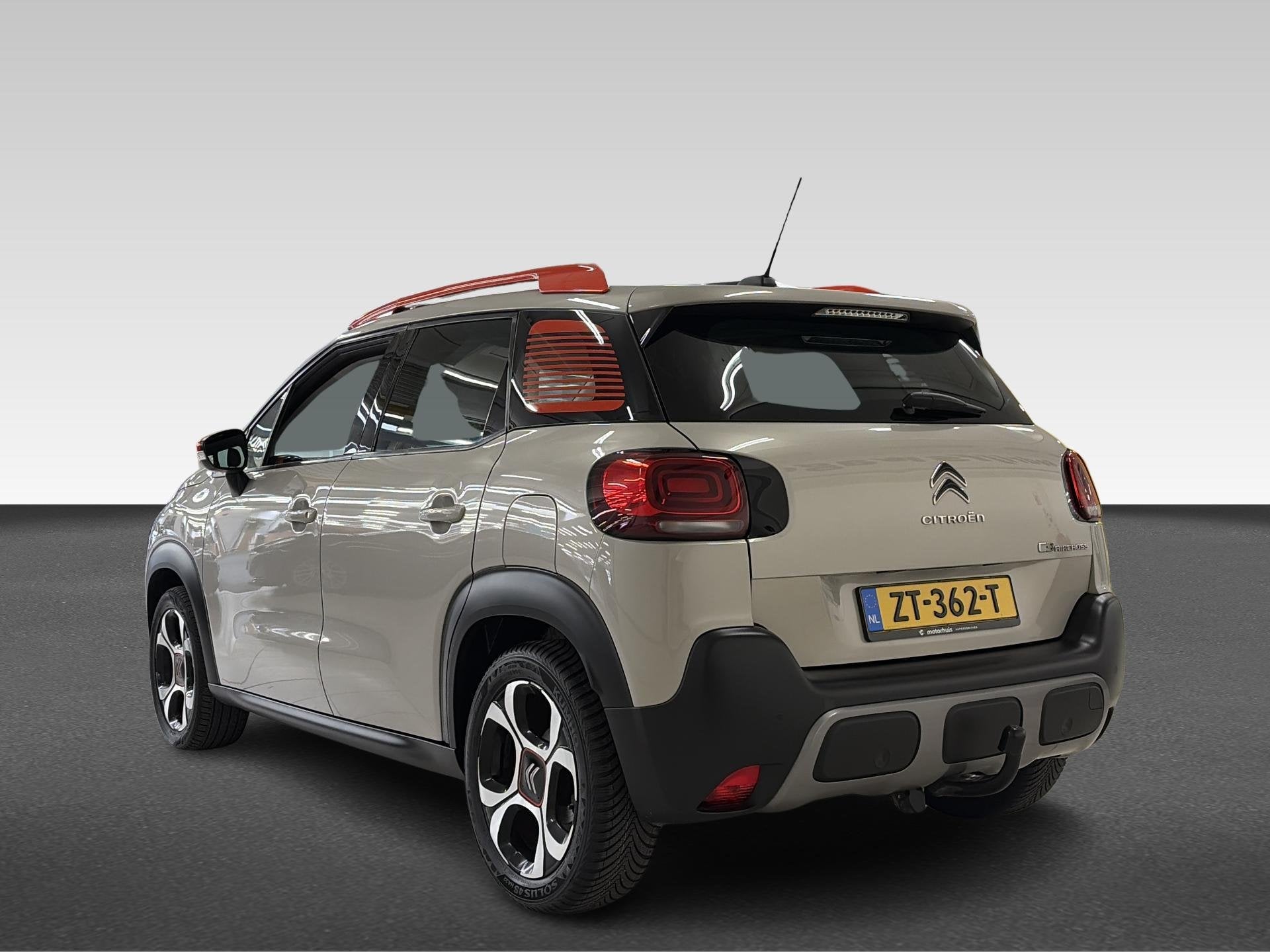 Citroën C3 Aircross 1.2 Puretech S&S Shine, Auto's, Automaat, 840 kg, Gebruikt, Euro 6