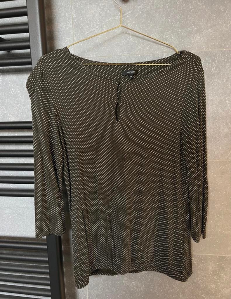 Donkergroene blouse met stippen - Opus - maat 38, Ophalen of Verzenden, Zo goed als nieuw, Maat 38/40 (M), Groen