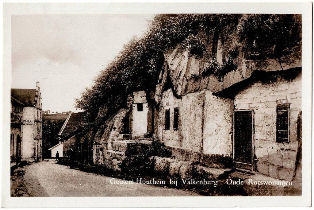 Geulem houthem (l) oude rotswoningen, verzonden 1951, Verzenden, 1940 tot 1960, Gelopen, Limburg