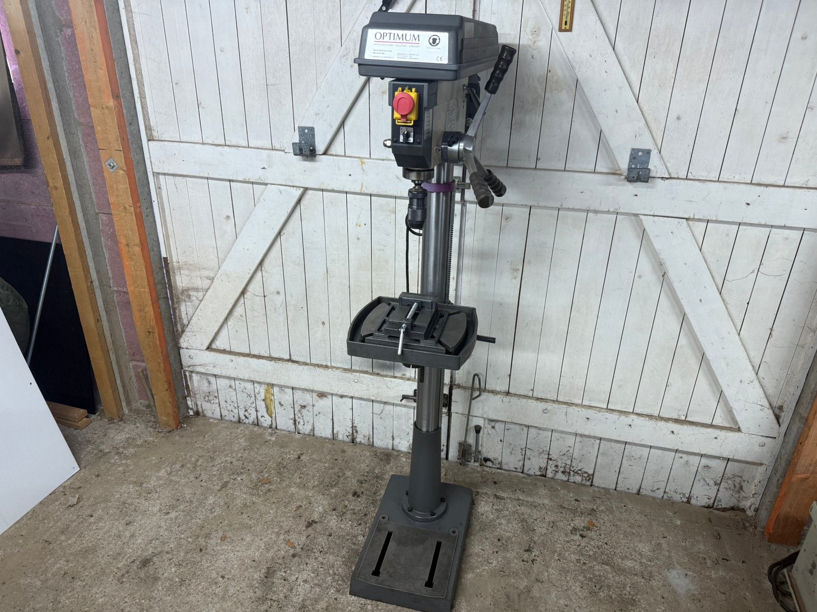 Optimum Opti B26 Pro Kolomboormachine 400V MK3 25mm, Doe-het-zelf en Verbouw, Gereedschap | Boormachines, Ophalen, Variabele snelheid