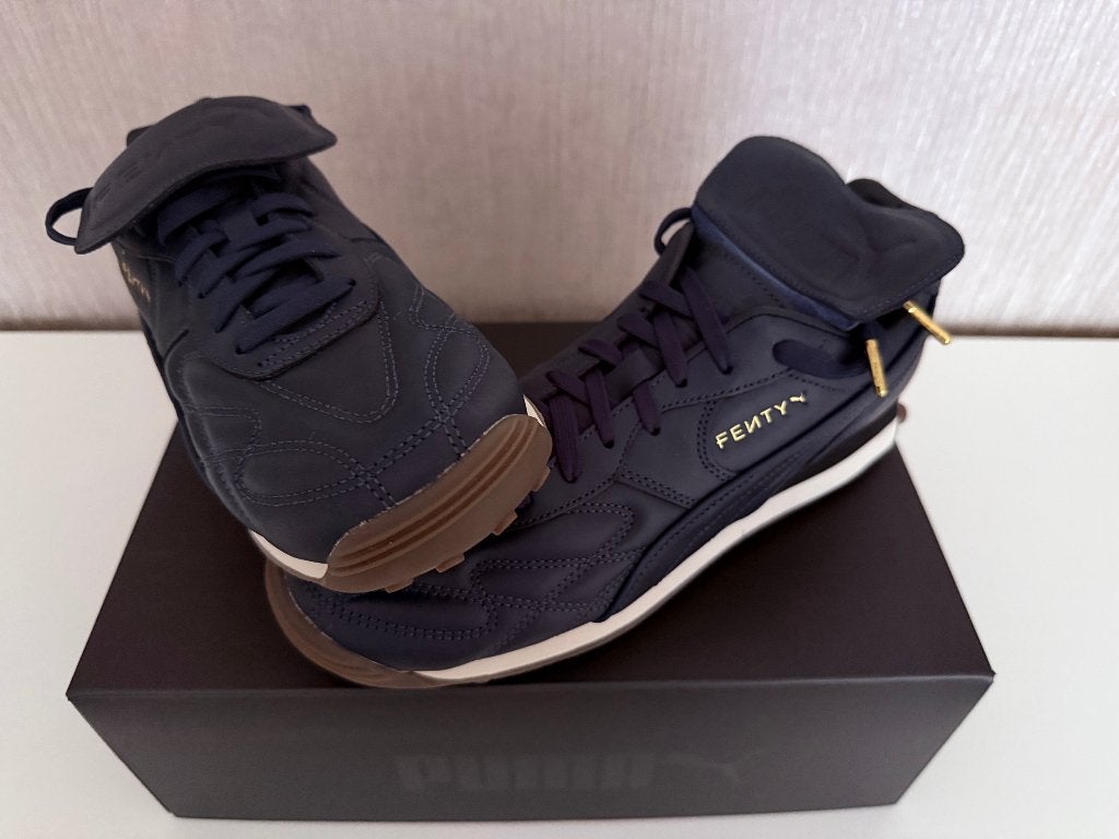 Puma Fenty Navy Blue  maat 42.5 Nieuw!!, Puma, Blauw, Nieuw, Ophalen of Verzenden