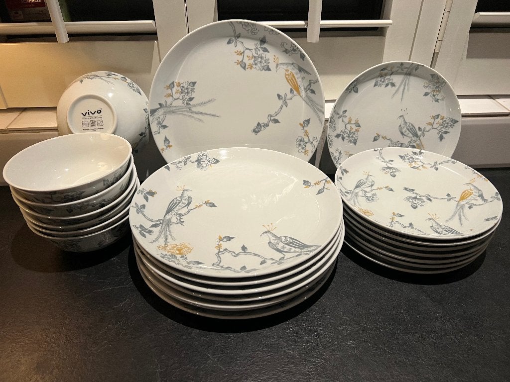 Villeroy & Boch VIVO Peacock Limited Edition – 23-delig, Villeroy & Boch, Ophalen of Verzenden, Zo goed als nieuw, Bord(en)