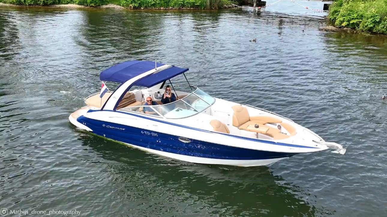Crownline 320 LS | 640 PK V8 | Luxe Sportcruiser | Topstaat, Watersport en Boten, Speedboten, Binnenboordmotor, Zo goed als nieuw