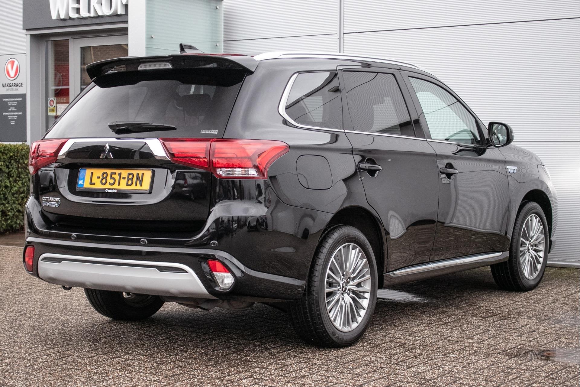 Mitsubishi Outlander 2.4 PHEV Intense | Apple carplay/Androi, Auto's, Automaat, 4 cilinders, 1865 kg, Bedrijf