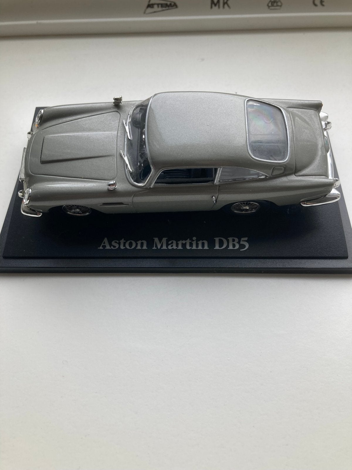 Model Aston Martin DB5 grijs, Ophalen of Verzenden, Zo goed als nieuw, Auto, Overige merken