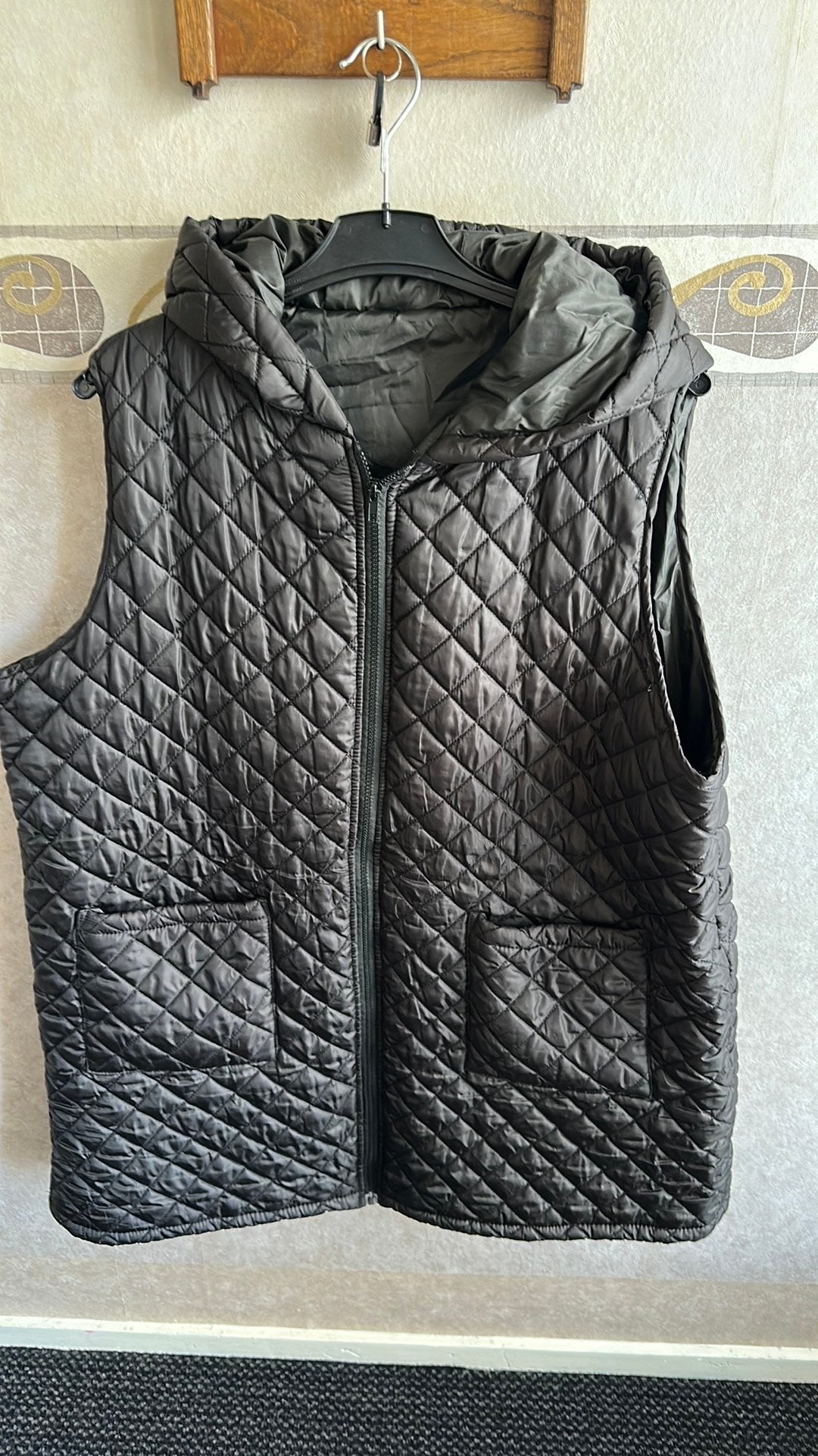 Gratis bodywarmer maat 52 / 54, Kleding | Heren, Bodywarmers, Ophalen, Zo goed als nieuw, Maat 52/54 (L)