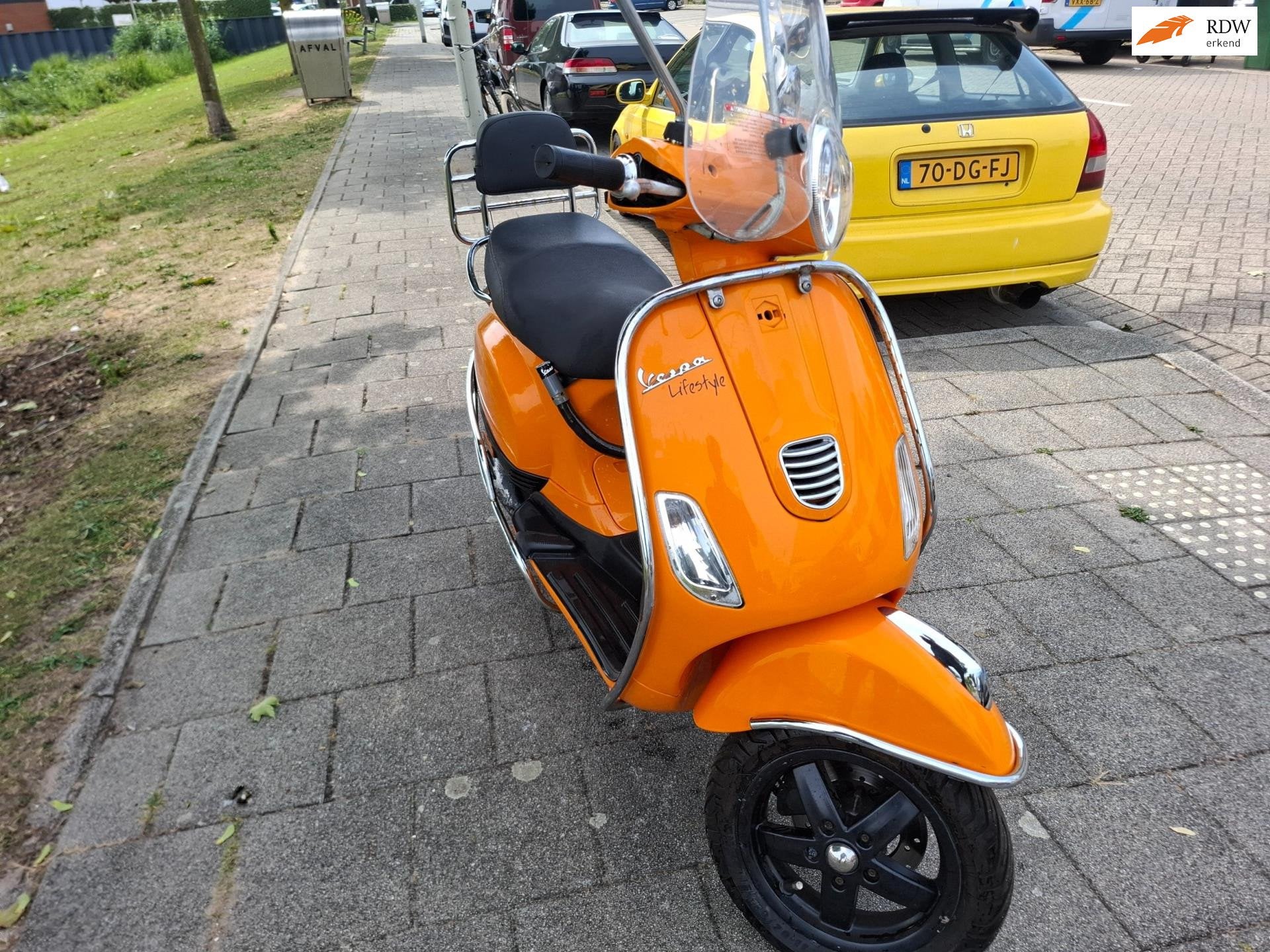 Vespa Bromscooter LX 50 4T, Fietsen en Brommers, Brommers | Vespa, Gebruikt, Overige modellen, Scooterport, Thurledeweg
3044ER  Rotterdam, NL