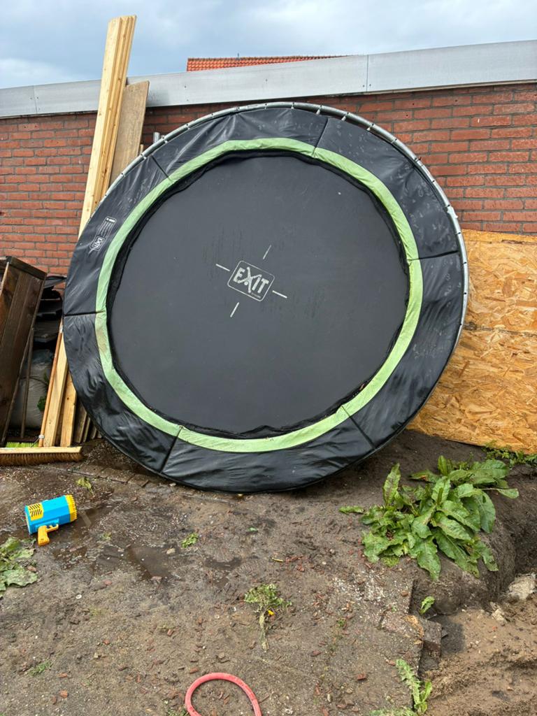 EXIT Trampoline Ø240 cm met nieuw veiligheidsnet, Kinderen en Baby's, Speelgoed | Buiten | Trampolines, Ophalen, Zo goed als nieuw