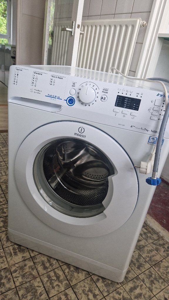 INDESIT XWA71483 - A+++ wasmachine, 7 kg, Ophalen, Gebruikt, Voorlader, 85 tot 90 cm