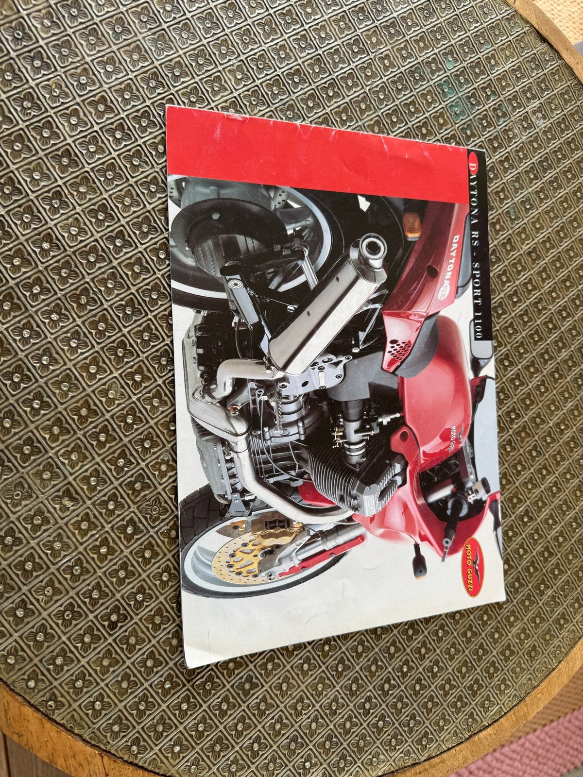 Folder Moto Guzzi Daytona 1000 & Sport 1100, Ophalen of Verzenden, Gelezen, Merk of Model