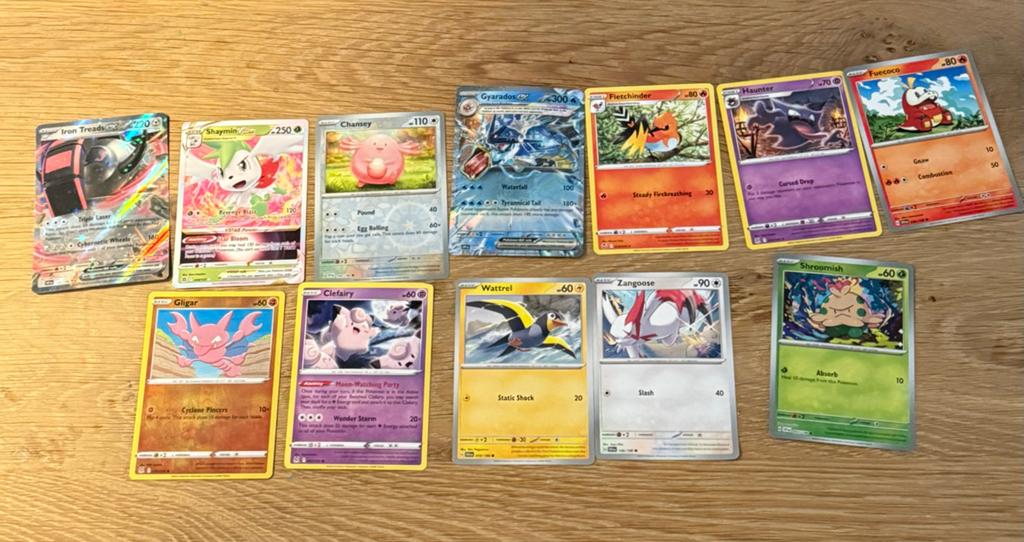 Pokémon Kaarten Collectie: 11 Diverse Kaarten, Ophalen of Verzenden, Zo goed als nieuw, Meerdere kaarten, Foil