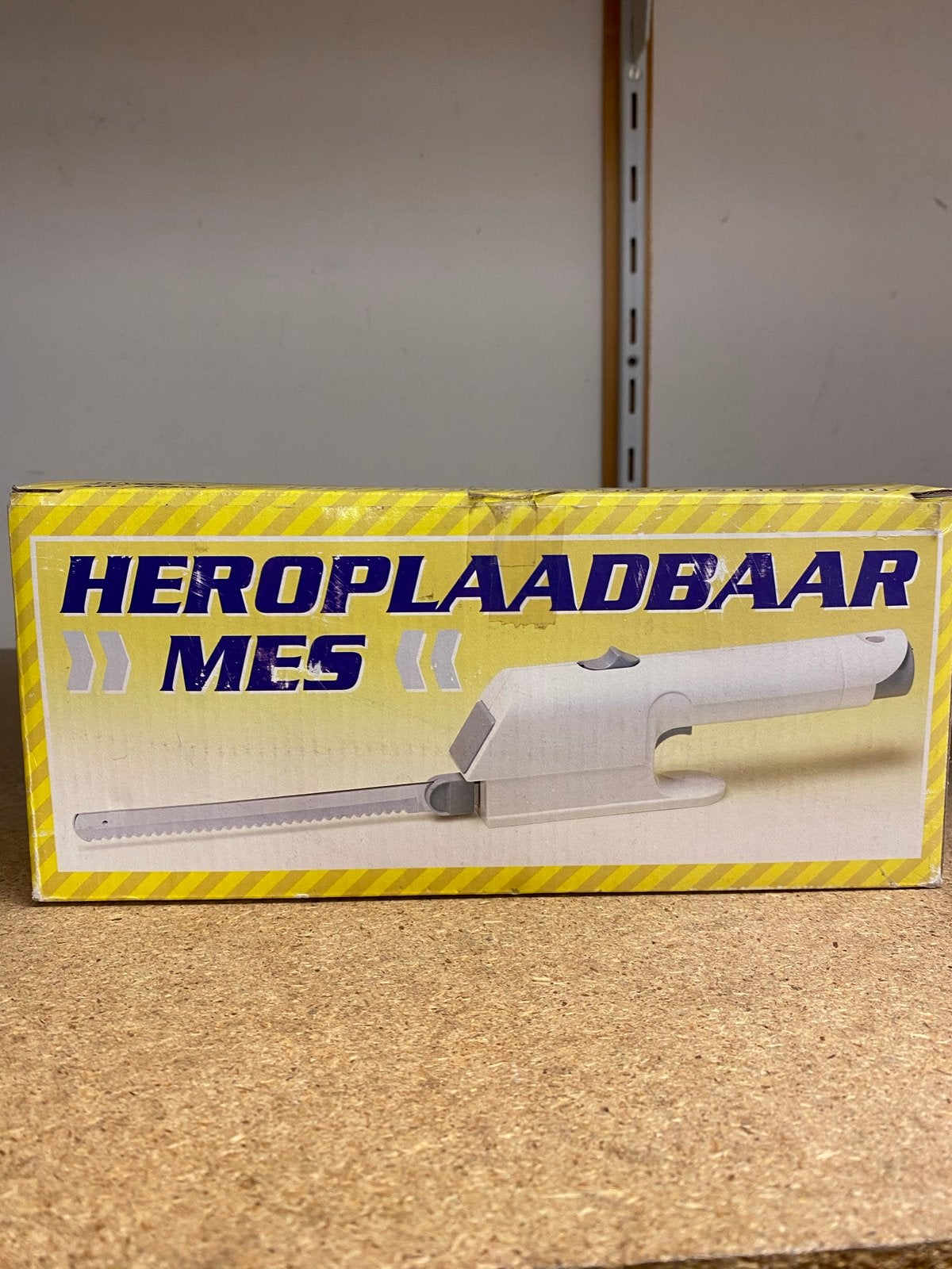 Oplaadbaar elektrisch snijmes., Overige typen, Nieuw, Ophalen of Verzenden, Metaal