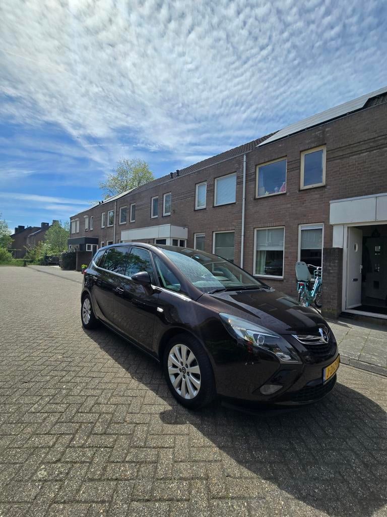 Opel Zafira 1.4T 88KW 2012 Bruin, Voorwielaandrijving, 15 km/l, 1250 kg, 4 cilinders