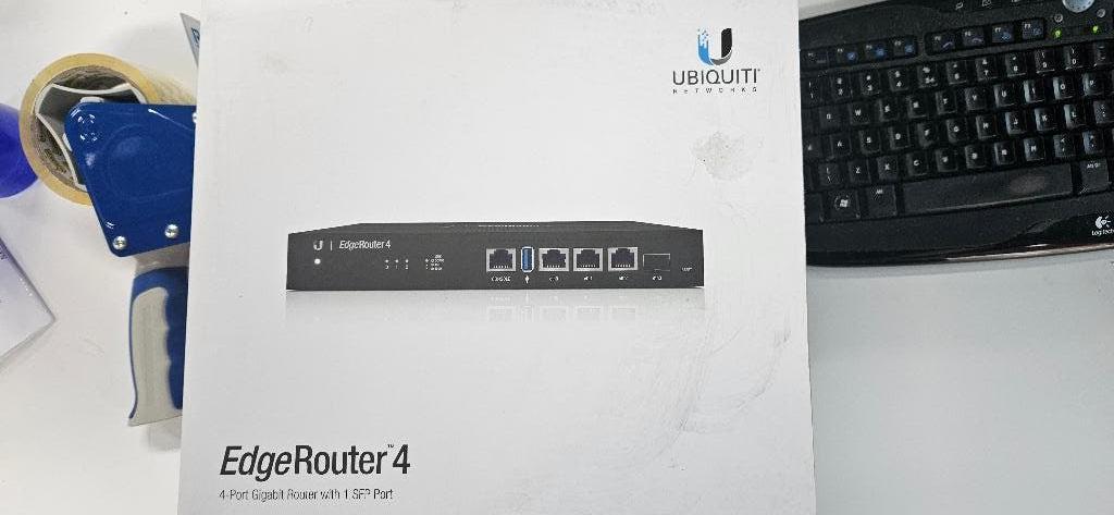 Edgerouter 4 NIEUW in doos., Ophalen of Verzenden, Nieuw, Router, Ubiquity