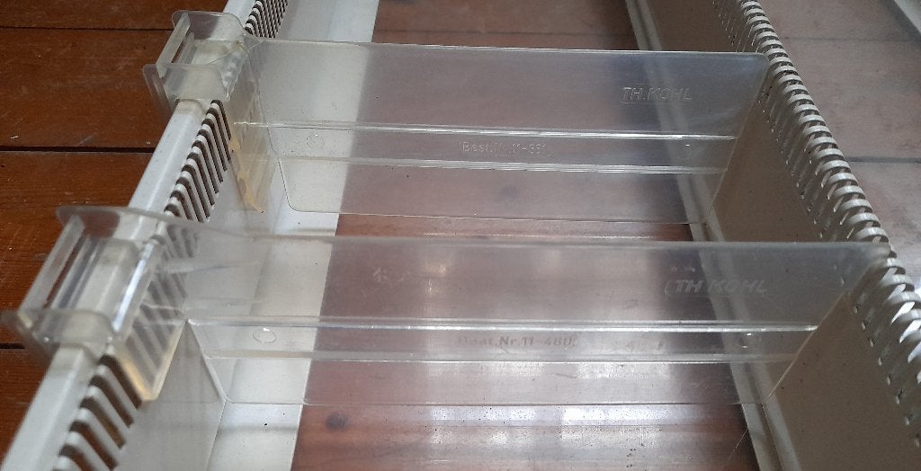 Verdeelschot TH.Kohl 11-460 met mini-kaarthouder Apotheek, Ophalen of Verzenden, 25 tot 50 cm, Kunststof, Minder dan 100 cm