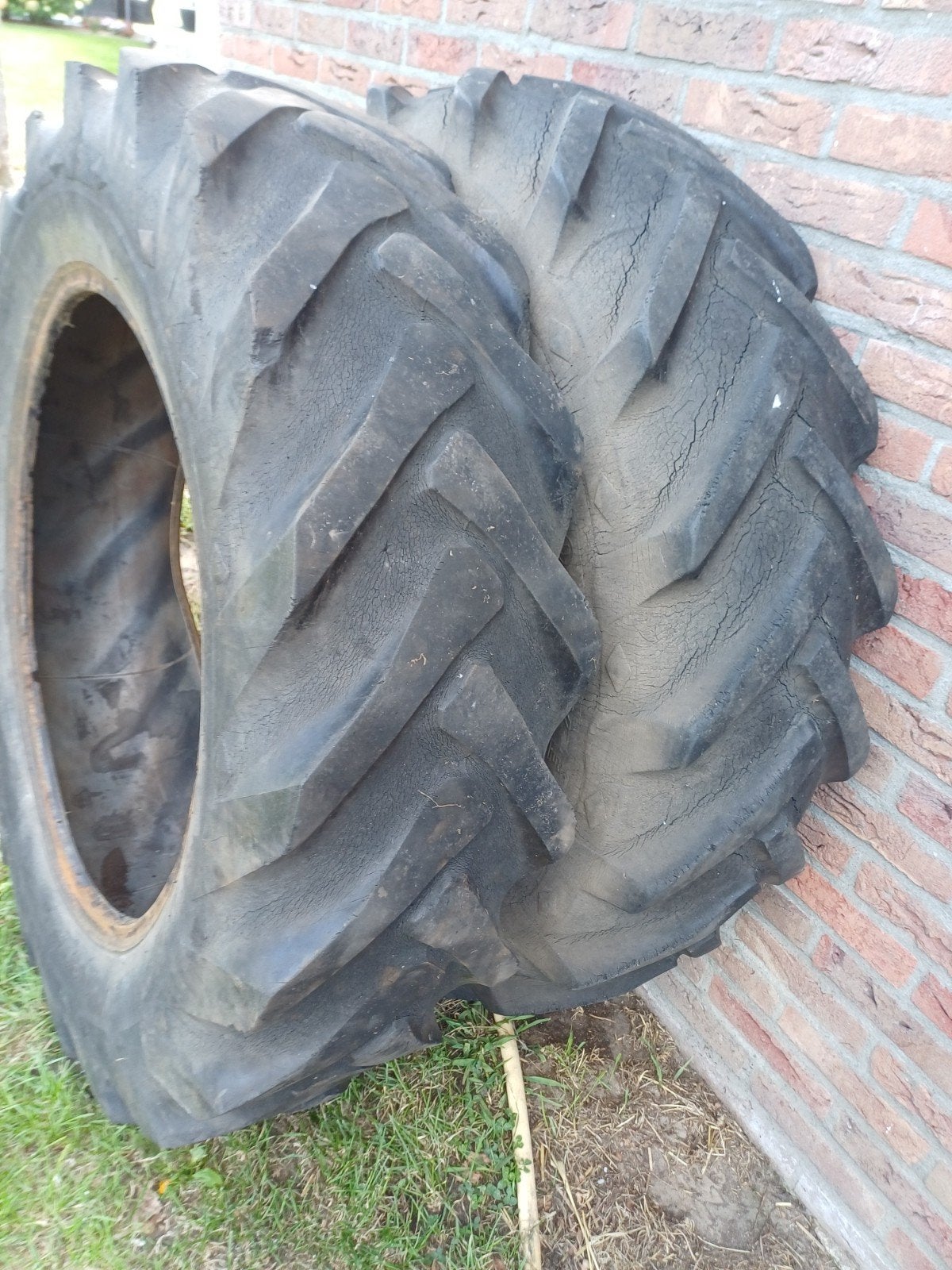 Trekker band, setje banden en hartplaat., Ophalen, Gebruikt, Tot 2500, Tot 80 Pk
