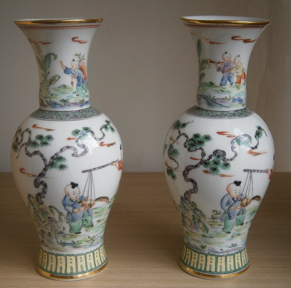 Een paar antieke Chinese vaasjes, hoog 24cm., Ophalen of Verzenden