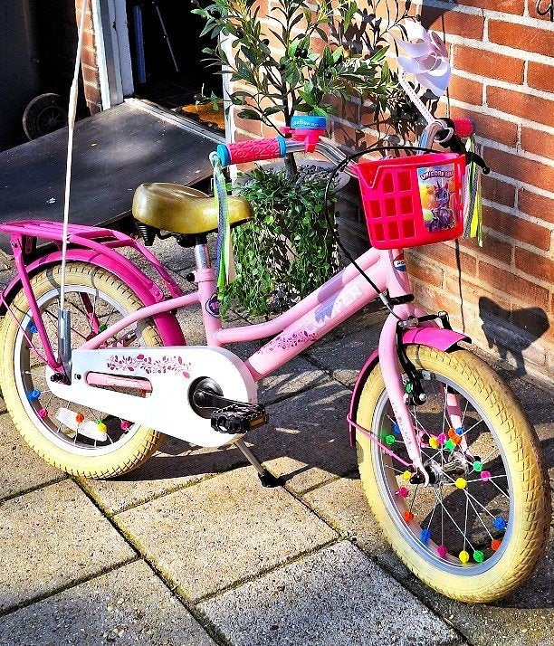 Z.G.A.N Popal Cooper kinderfiets 16 inch licht + donker roze, Terugtraprem, 16 tot 20 inch, Ophalen of Verzenden, Zo goed als nieuw