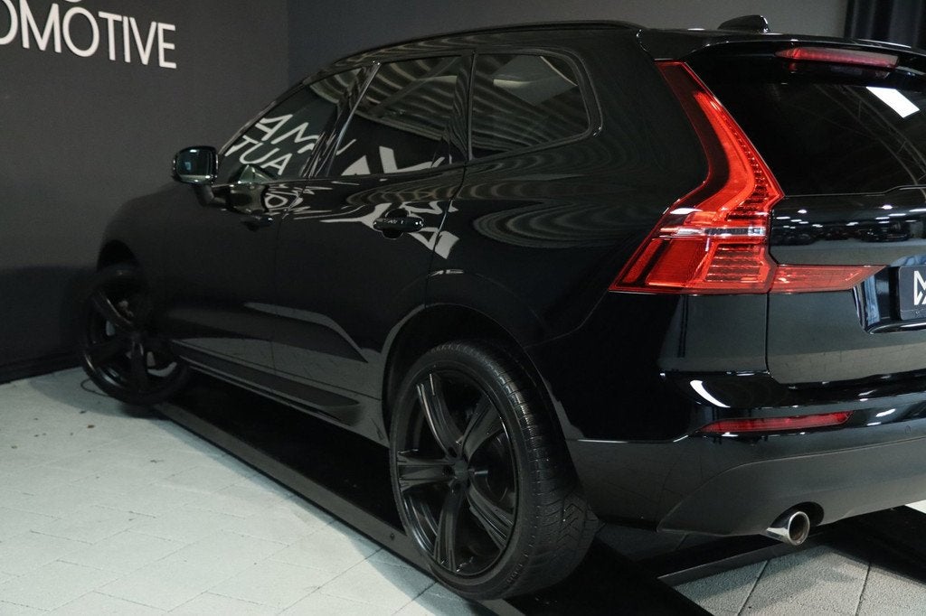Volvo XC60 2.0 B5 / PANO / ACC / CAMERA / KEYLESS / STUUR+ST, Gebruikt, 4 cilinders, 1969 cc, Zwart