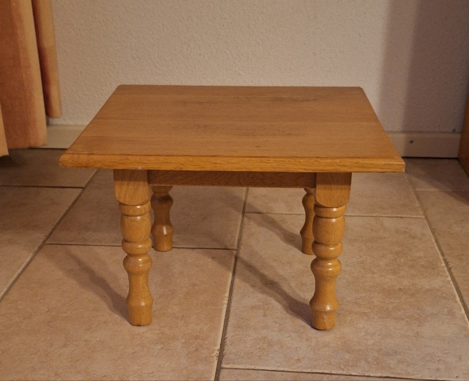 bijzettafel van eikenhout, Huis en Inrichting, Ophalen