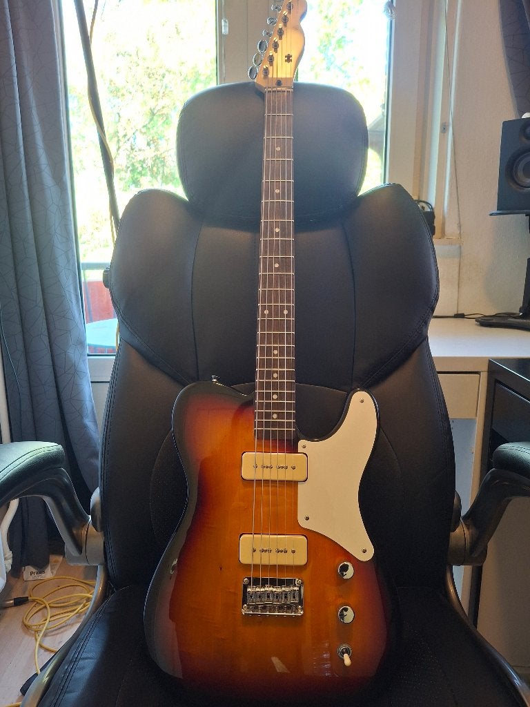 Fender Squier Paranormal Baritone Cabronita Telecaster, Muziek en Instrumenten, Ophalen, Zo goed als nieuw, Solid body, Fender