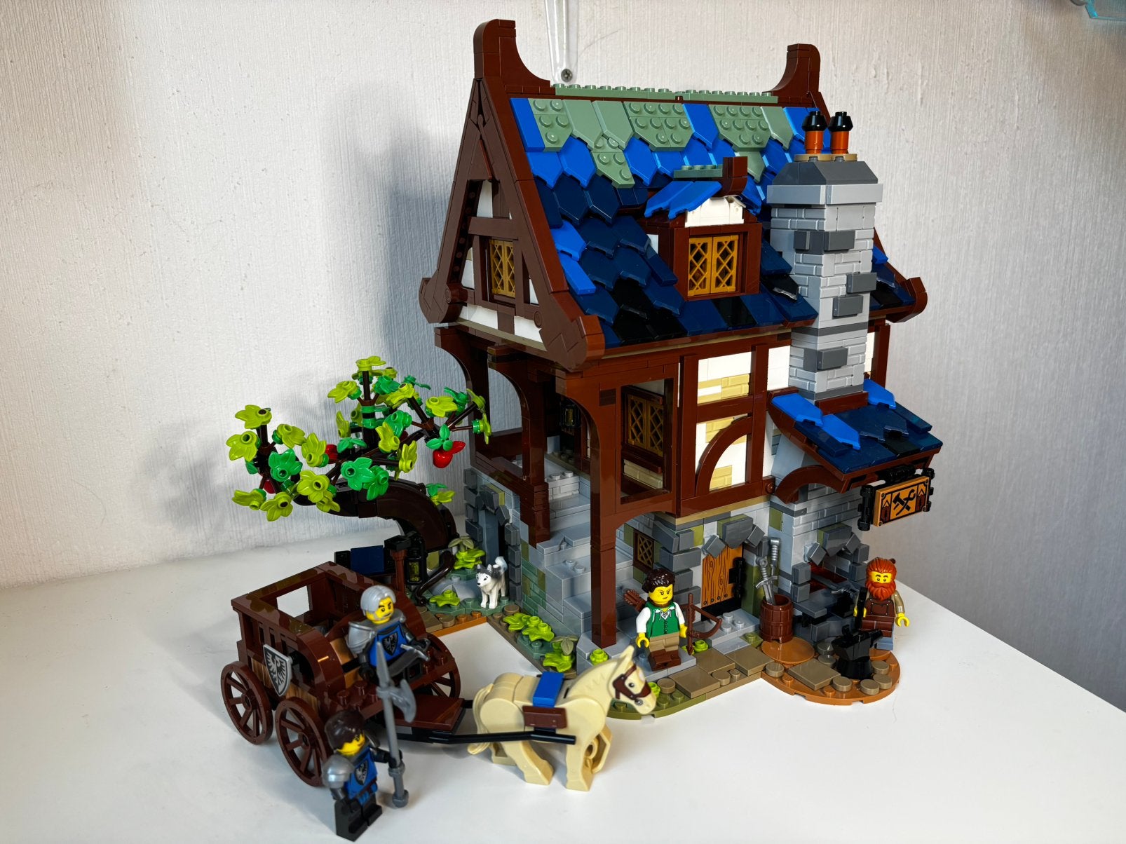 LEGO 21325 Medieval Blacksmith, Ophalen of Verzenden, Zo goed als nieuw