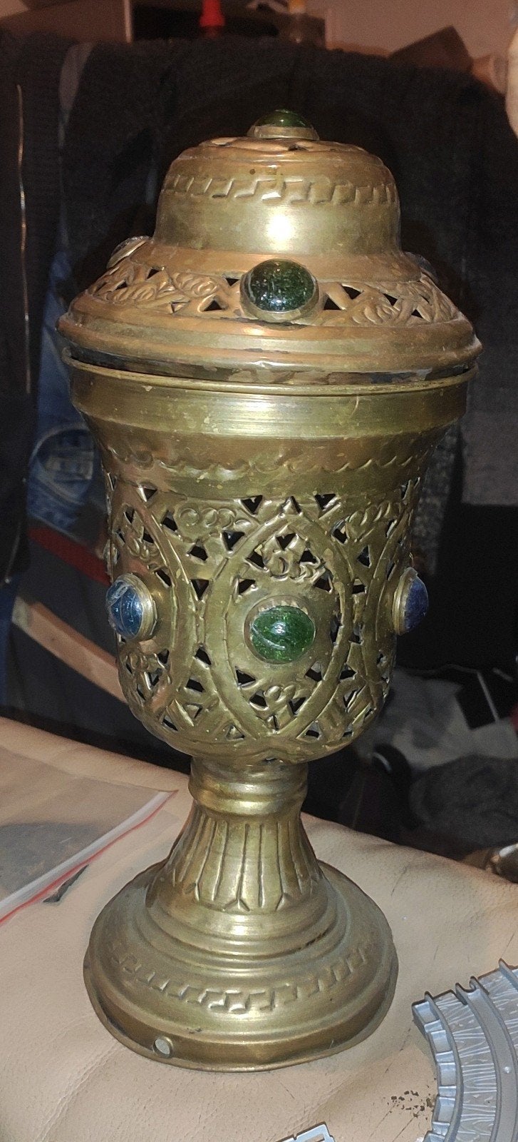 Antieke Koperen Wierookbrander met Edelstenen, Ophalen of Verzenden, Koper