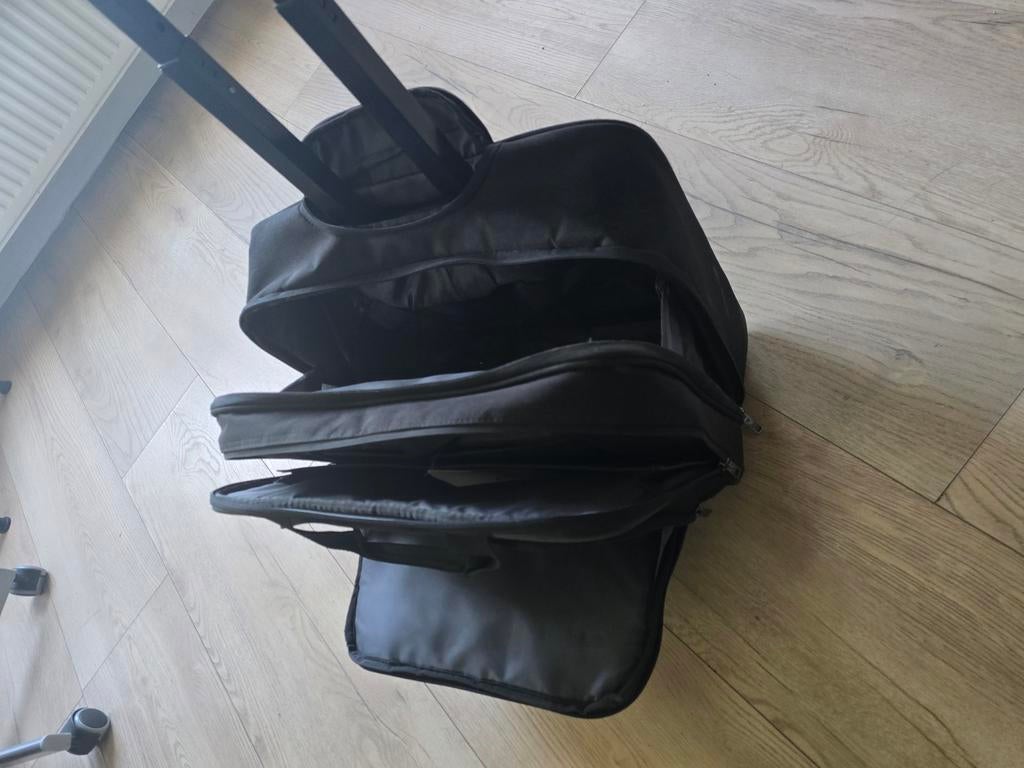 Samsonite GuardIT Rolling Tote 17.3 inch, 40 tot 60 cm, Wieltjes, Gebruikt, 20 tot 30 cm