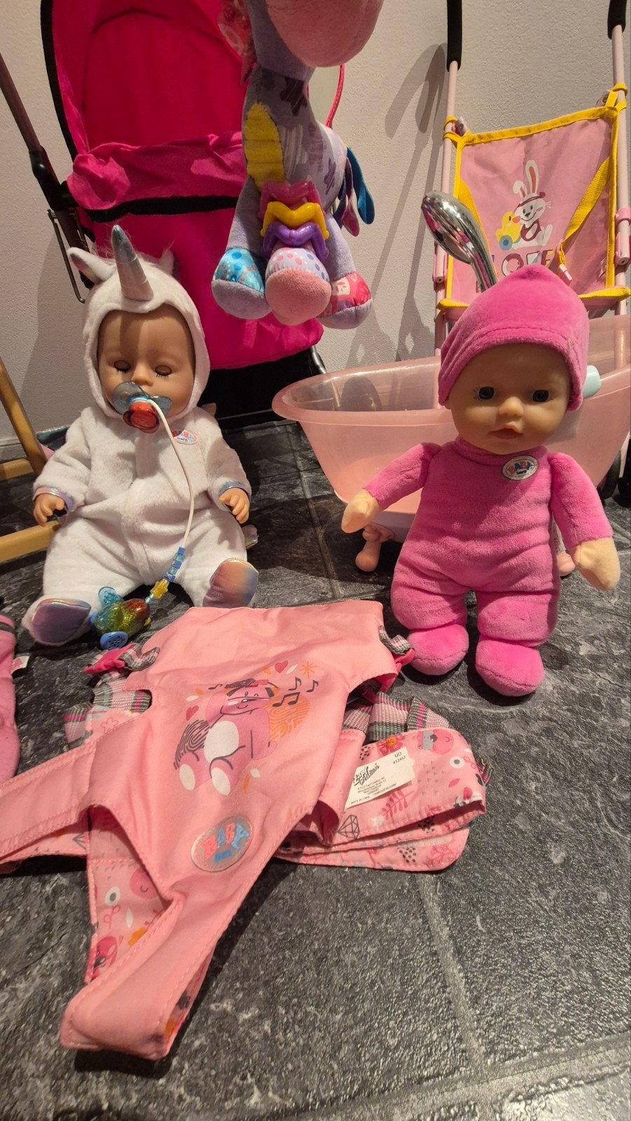 baby born incl. alle toebehoren!, Ophalen, Zo goed als nieuw, Babypop