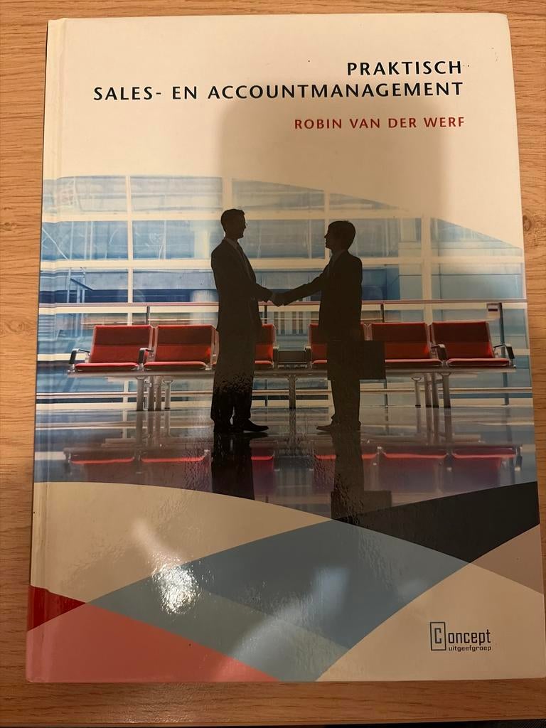 Praktisch Sales- en Accountmanagement - Robin van der Werf, Ophalen of Verzenden, Zo goed als nieuw, Economie en Marketing